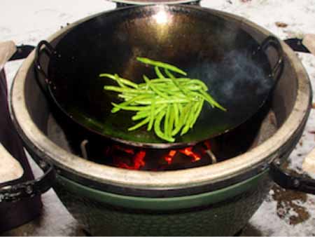 Zimnee-barbekyu-na-BGE1-450x338.png