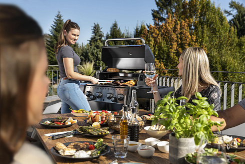 Газовые грили BBQ Broil King Crown 490 купить в Минске.