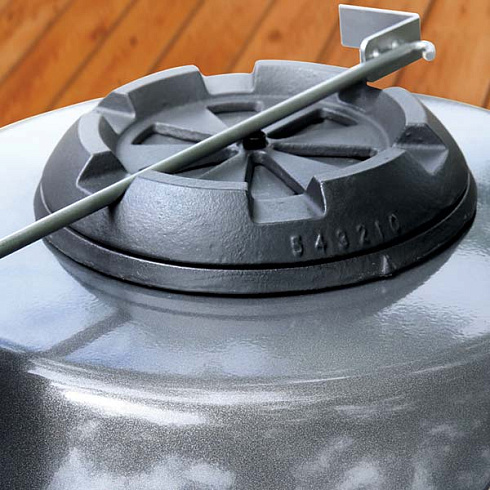 Гриль газовыйна колесахBroil KingKeg 5000 купить в Минске.